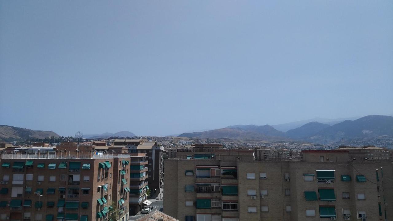 Apartament Disfruta Granada,Incluso Con Tu Mascota Parking Zewnętrze zdjęcie